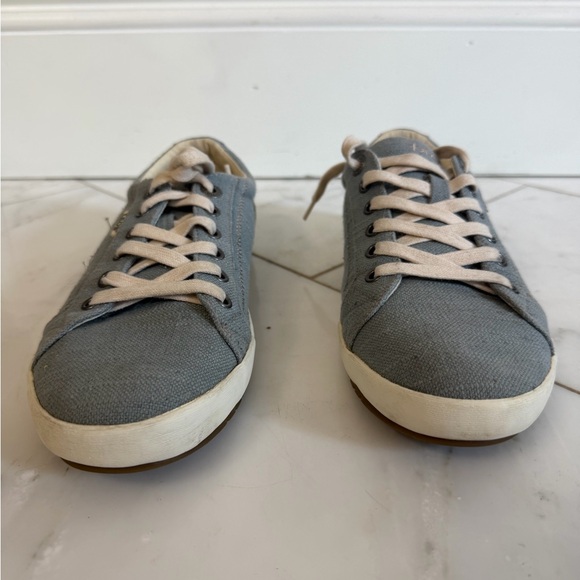 Taos Star Slate Blue Textured Canvas Zero Drop Flat Women’s 9 Comfort Sneakers - Picture 2 of 10